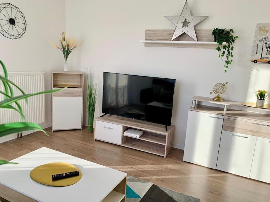 Apartamento Pourquoi Notre T3 Avec Parking Est Pour Vous ? Lila Exterior foto